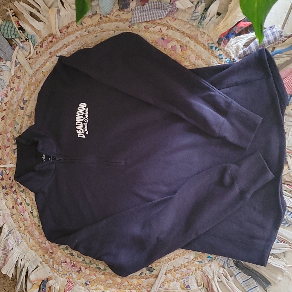 Deadwood Pullover